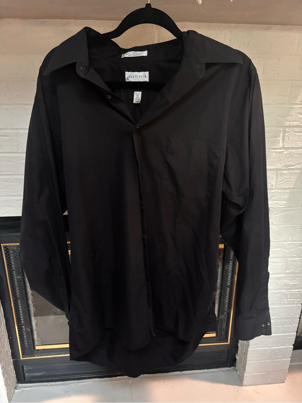 Van Heusen Black Men's Long Sleeve Dress Shirt